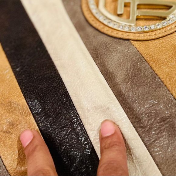 Guess bag - leather, good condition - Picture 11 of 12